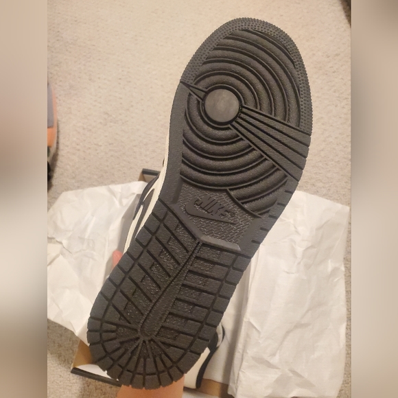 SOLD. - Picture 3 of 5